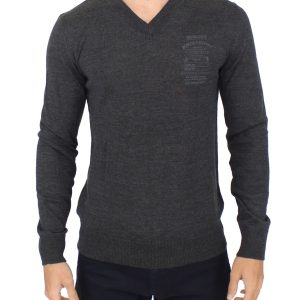 Chic Gray V-Neck Wool Blend Pullover Sweater