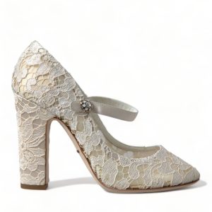 Chic Lace Block Heels Sandals in Cream White