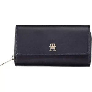 Elegant Blue Wallet with Ample Space